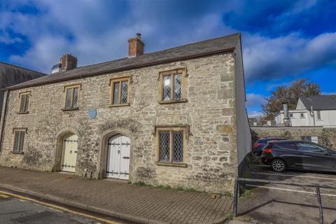 undefined, Church Street, Cowbridge, Vale of Glamorgan, CF71 7BB
