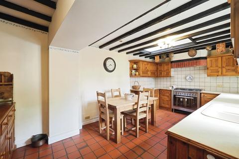 2 bedroom cottage for sale, Well Yard, Belper DE56