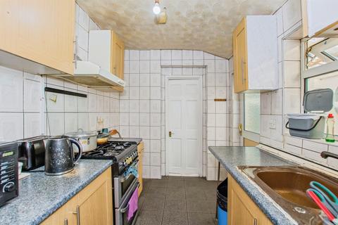 3 bedroom terraced house for sale, Gladstone Street, Peterborough