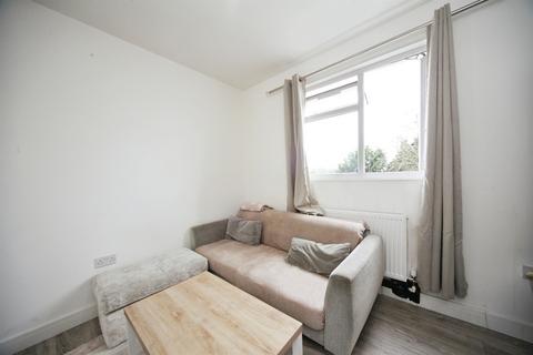 undefined, Hitchin Road, Luton