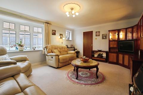 4 bedroom detached house for sale, Ledbury Close, Oadby, Leicester