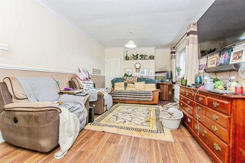 3 bedroom semi-detached house for sale, Limes Avenue, Elm, Wisbech