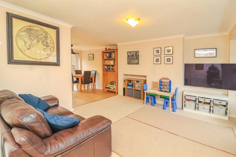 undefined, Baccara Grove, Bletchley, Milton Keynes