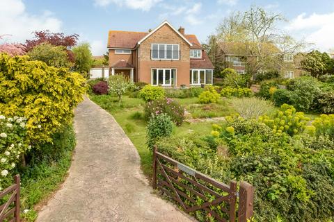 4 bedroom detached house for sale, Little Anglesey Road, Gosport