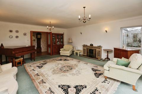 4 bedroom detached house for sale, Little Anglesey Road, Gosport