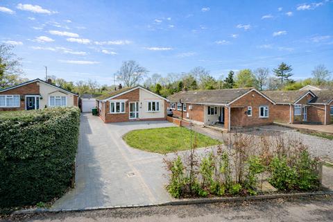 3 bedroom bungalow for sale, Westbrook End Newton Longville, Milton Keynes, MK17