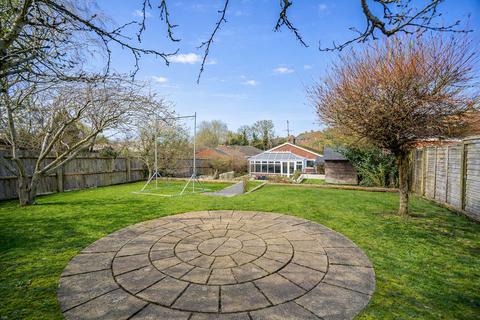 3 bedroom bungalow for sale, Westbrook End Newton Longville, Milton Keynes, MK17