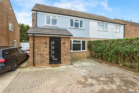 3 bedroom semi-detached house for sale, Burlands, Langley Green, Crawley
