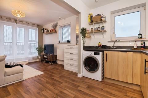 2 bedroom apartment for sale, Alexander Square, Eastleigh