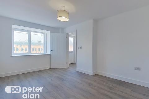 3 bedroom semi-detached house for sale, Glyn Dulais Court, Crynant, Neath