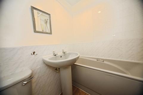 undefined, Coverdale, Luton