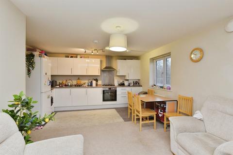 2 bedroom apartment for sale, Suffolk Punch Close, Heelands, Milton Keynes