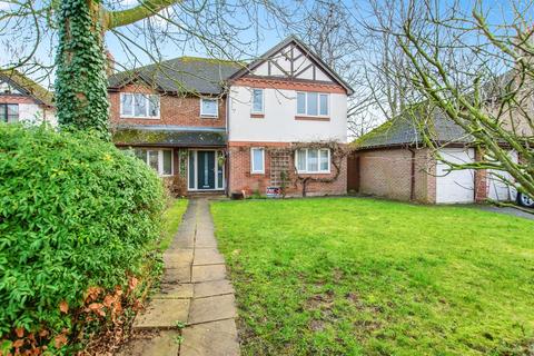 5 bedroom detached house for sale, Marlborough Court, Wisbech