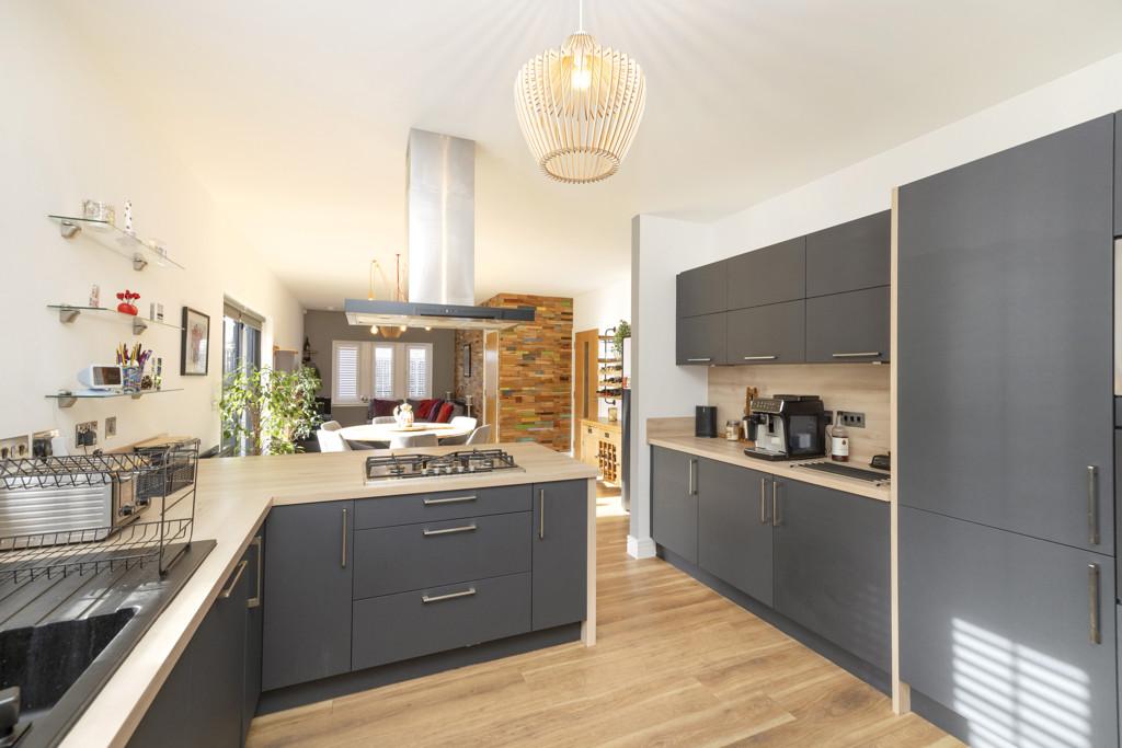 Kitchen/Dining/Family room of 5 Old Quarry Road
