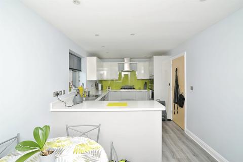 5 bedroom detached house for sale, Wittersham Rise, St. Leonards-On-Sea