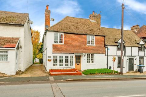 2 bedroom end of terrace house for sale, High Street, Nutfield, Redhill