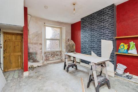 1 bedroom ground floor flat for sale, St. Efrides Road, Torquay