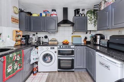 3 bedroom detached house for sale, Ullswater Drive, Bradford