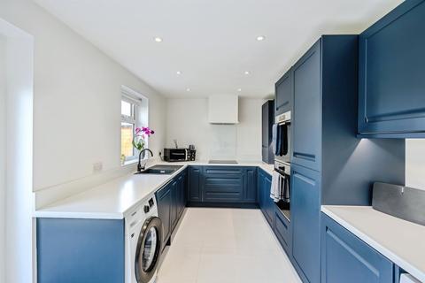 3 bedroom semi-detached house for sale, Stanberrow Road, Hereford