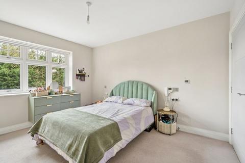 2 bedroom apartment for sale, Hillgrove House, 186a High Street, Edgware HA8