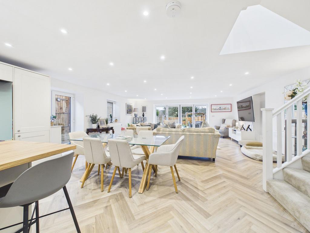 Open-Plan Living Dining Kitchen