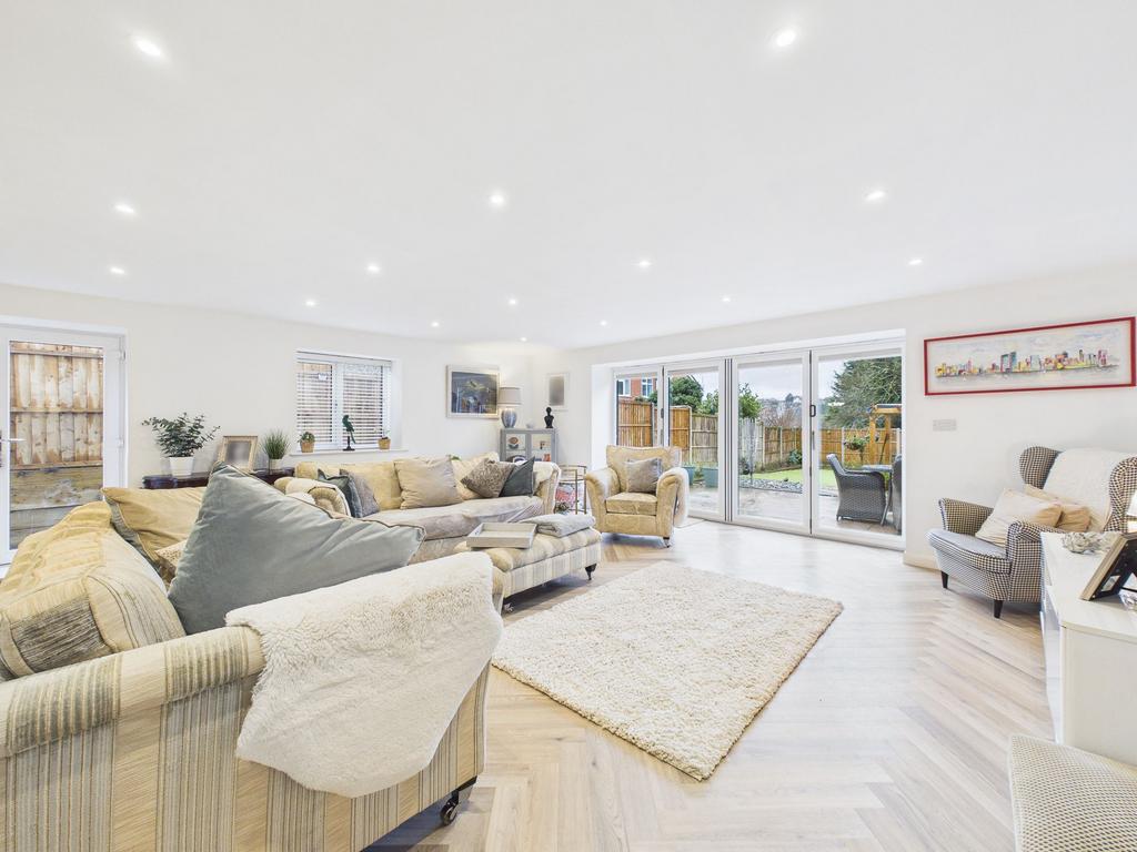Open-Plan Living Dining Kitchen