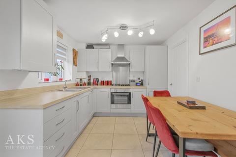 undefined, Balmoral Way, Derby DE65
