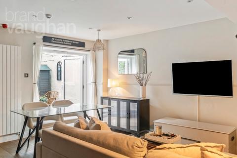 1 bedroom flat for sale, Clarendon Place, Brighton, East Sussex, BN2