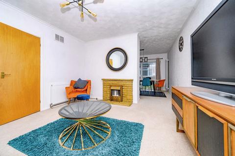 undefined, Beaconsfield, Luton