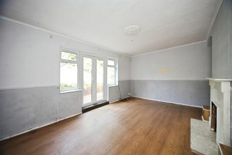 3 bedroom semi-detached house for sale, Harrowden Road, Luton