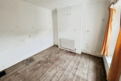 3 bedroom terraced house for sale, Broadway, Pontypridd