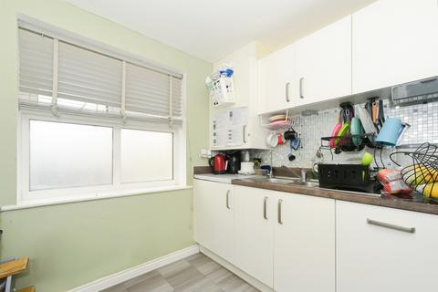 undefined, Alder Road, Andover