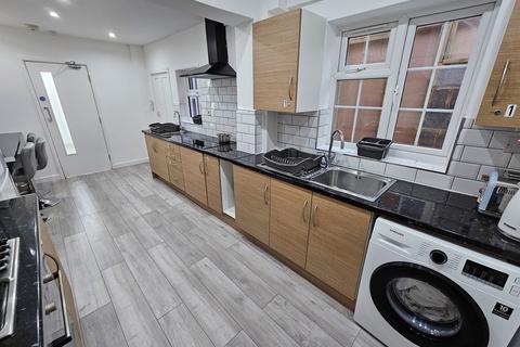 undefined, Alexandra Road, Slough