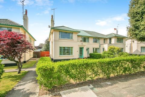 2 bedroom maisonette for sale, Vint Crescent, Colchester
