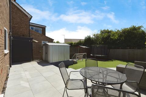 undefined, Cotsmore Close, Moreton-In-Marsh