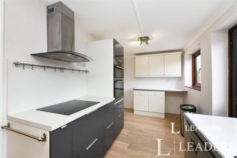 4 bedroom semi-detached house to rent, Stonyshotts, Waltham Abbey, Essex, EN9