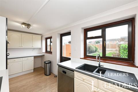4 bedroom semi-detached house to rent, Stonyshotts, Waltham Abbey, Essex, EN9