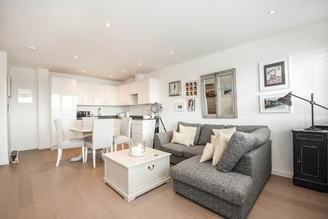 1 bedroom apartment for sale, Hubert Road, Brentwood