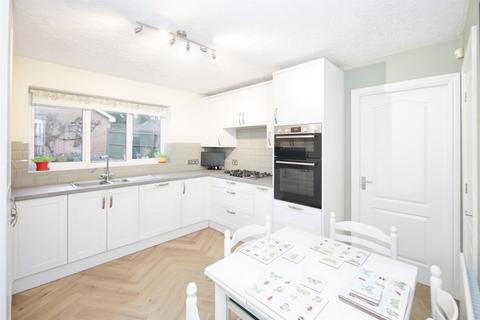 5 bedroom detached house for sale, Heath Green Way, Coventry