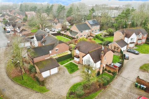 5 bedroom detached house for sale, Heath Green Way, Coventry