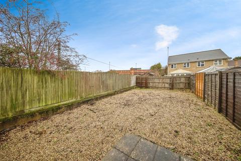 2 bedroom semi-detached house for sale, Mascot Square, Colchester
