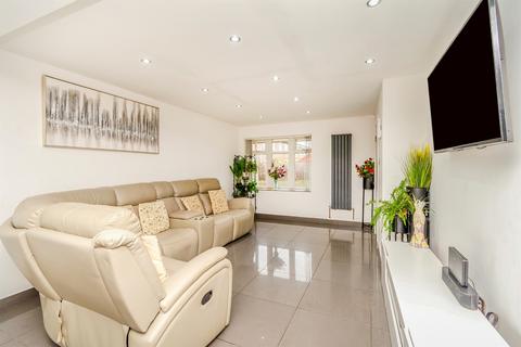 undefined, Beverston Road, Tipton