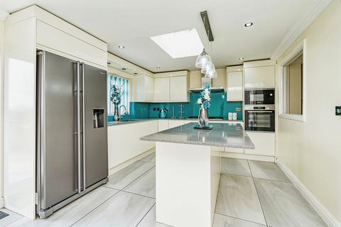 undefined, Aintree Way, Dudley