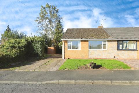 3 bedroom semi-detached bungalow for sale, Somerset Drive, Kidderminster