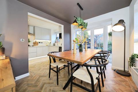 3 bedroom semi-detached house for sale, Gladstone Place, Blakedown, Kidderminster