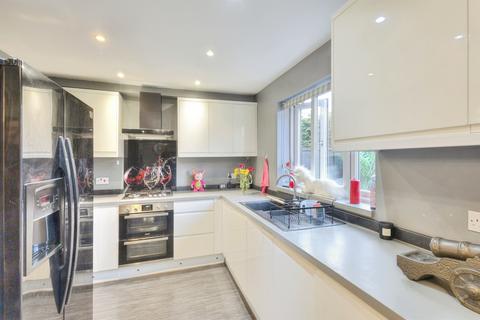 3 bedroom terraced house for sale, Cartwright Road, Northampton
