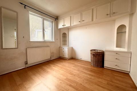 3 bedroom semi-detached bungalow for sale, Coast Road, Normans Bay, Pevensey