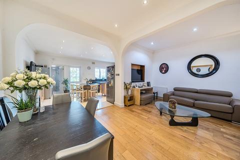 4 bedroom terraced house for sale, Tottenhall Road, London