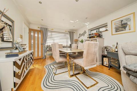 4 bedroom semi-detached house for sale, Felixstowe Road, Ipswich