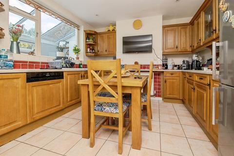 4 bedroom semi-detached house for sale, Felixstowe Road, Ipswich